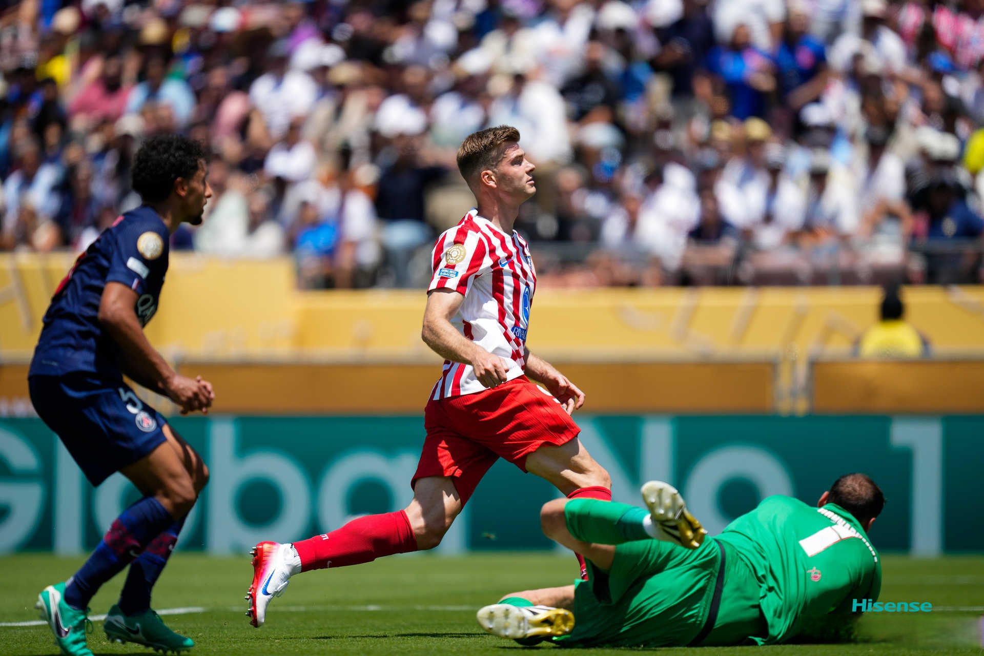 包含赛地聚焦——法国杯冲刺阶段热度飙升，芝加哥公牛战术微调，信心回归，轮换策略成焦点的词条kaiyun